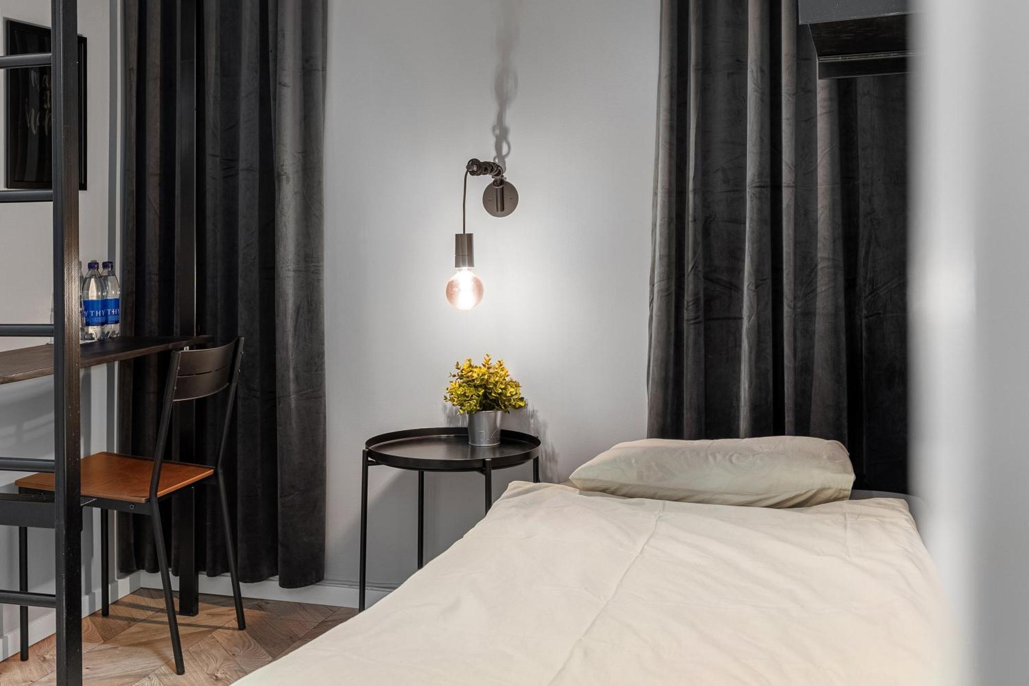 Kallhaellsbaden Strandhotell Jarfalla Buitenkant foto