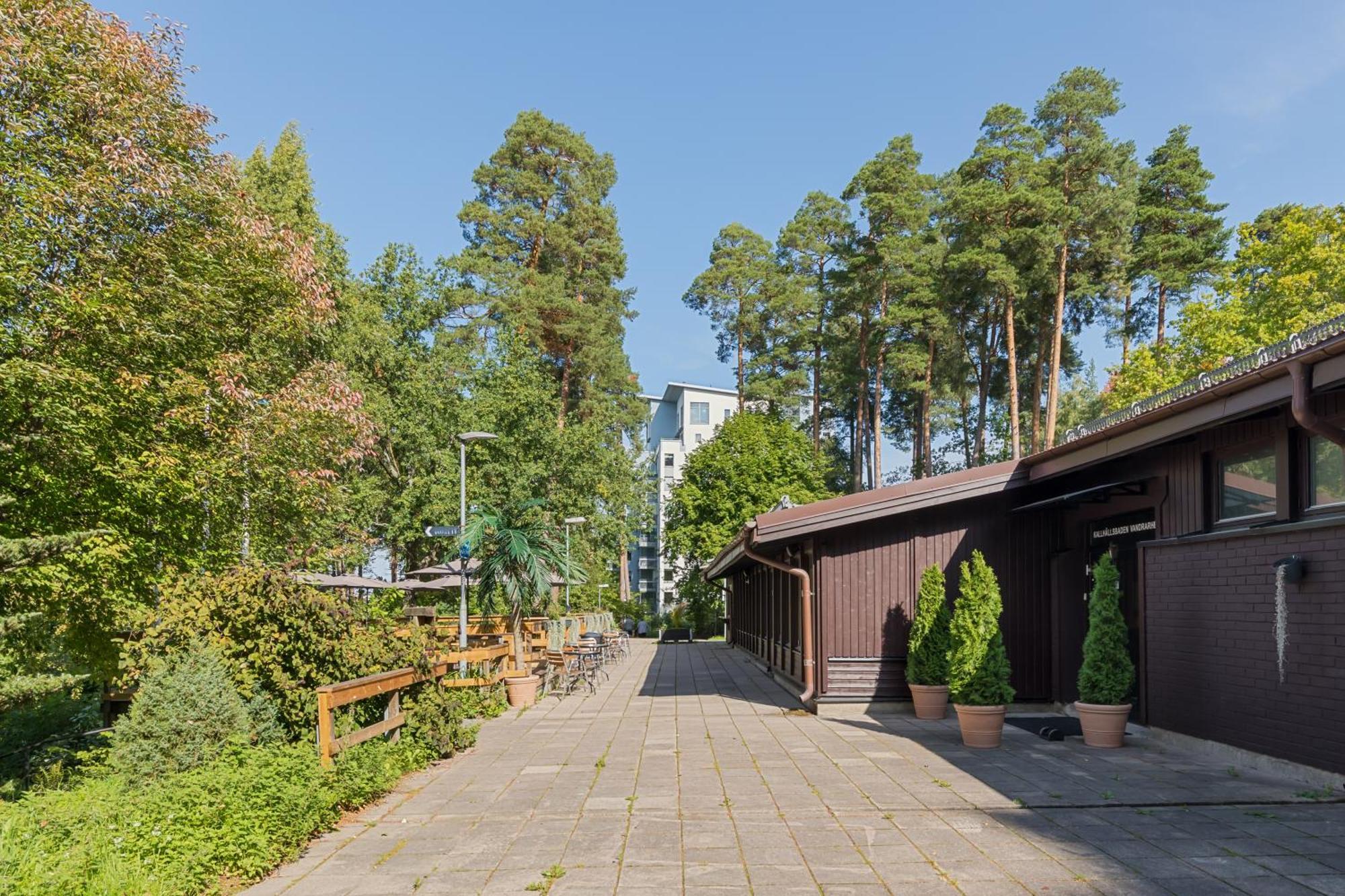 Kallhaellsbaden Strandhotell Jarfalla Buitenkant foto